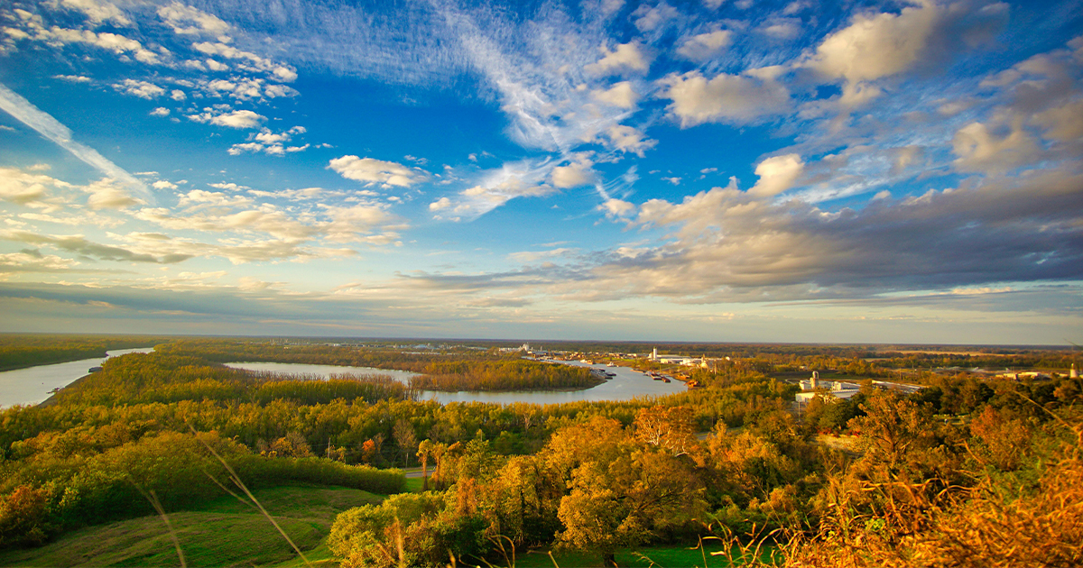 distant view of Vicksburg, MS 