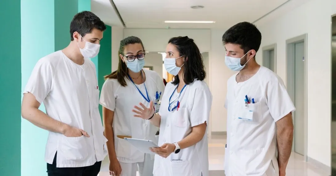 Hospital staff in a conversation